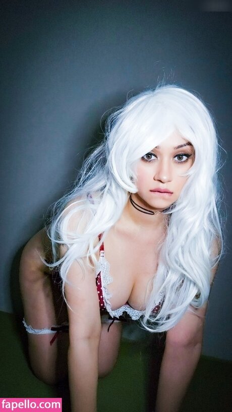 VDarquise model sexy pic