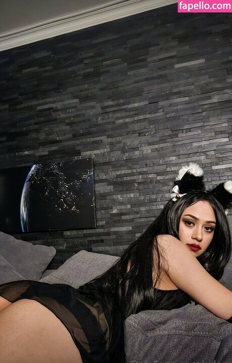 VDarquise model hd archive