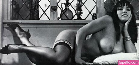 Vintage English Pinups hot actress galleries