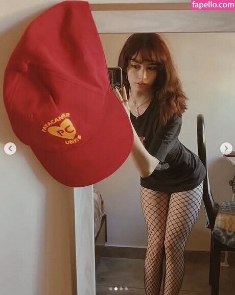 Watermelow ASMR nude model pictures