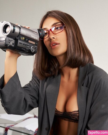 Defendi Diana model porn pics