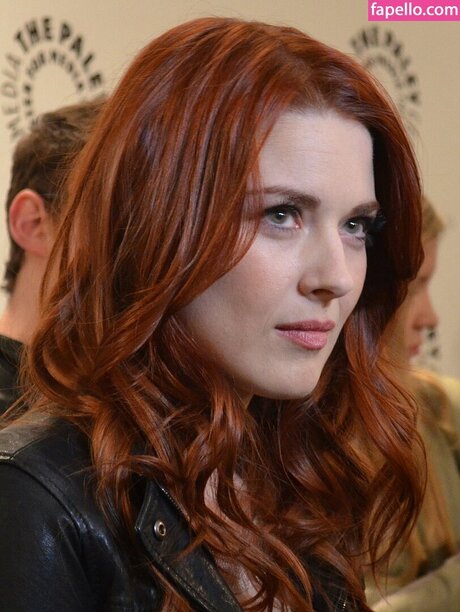 Alexandra Breckenridge star nude archive