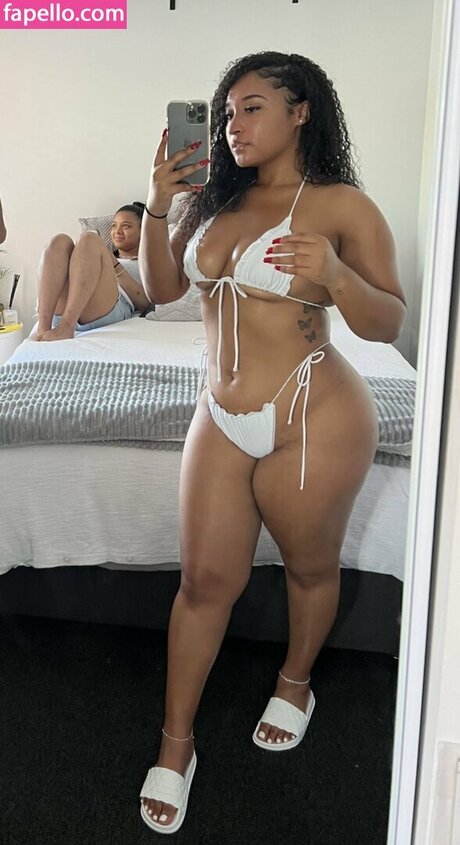 Melanadavids model xxx photos