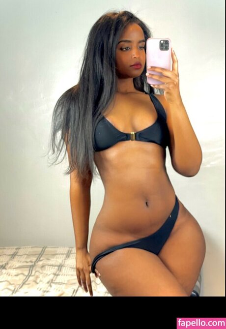 HornAfrica beautiful pornstar img
