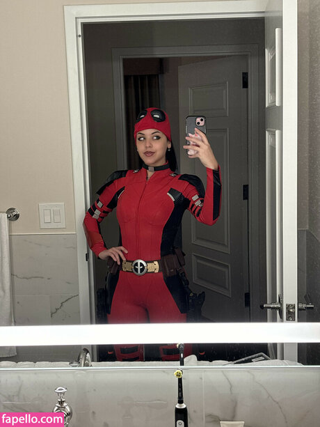 Snarky Jay Cosplay star hot images