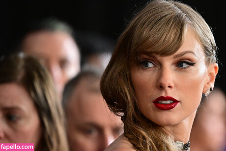 taylorswift pornstar erotic pic