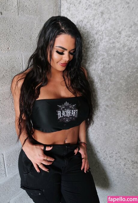 Nikki Blackheart adult star archive