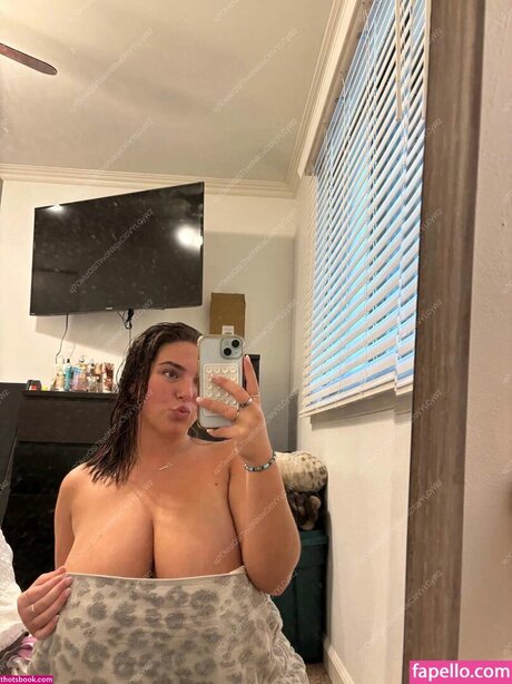 SierraBellingar star nudes image