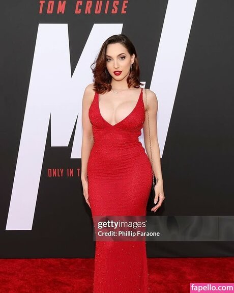 Miss Bri Torres star pretty pics