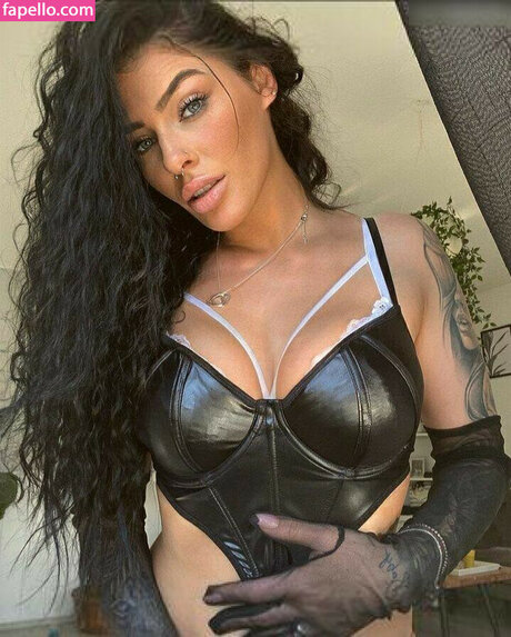 solo onlyfans free photo