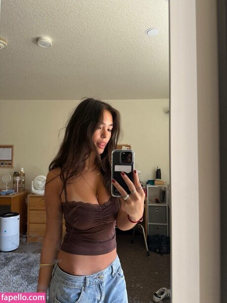 Camilla Marini xxx actress photos