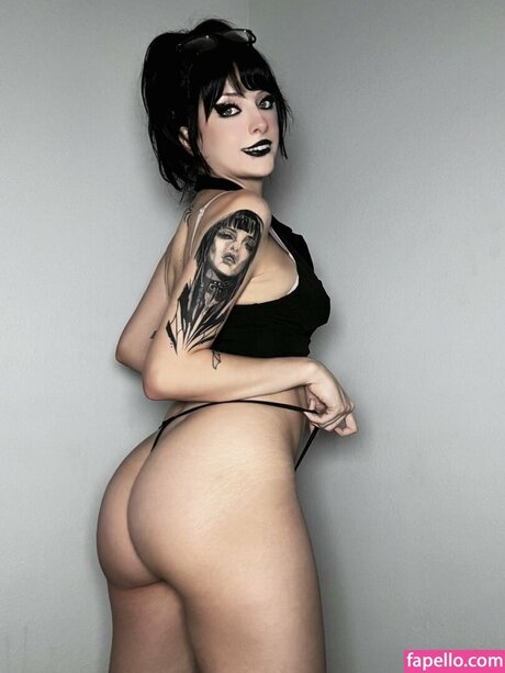 Bell Bo Baggins pornstar high quality picture