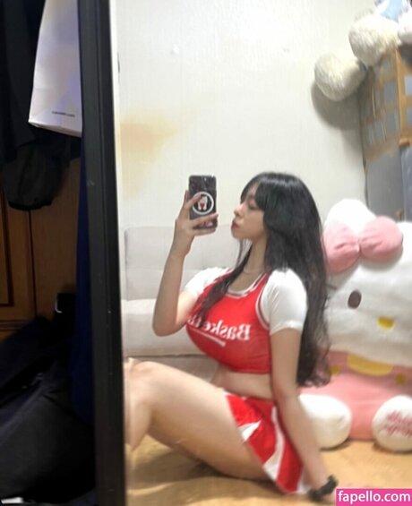 soooyaee pornstar erotic image