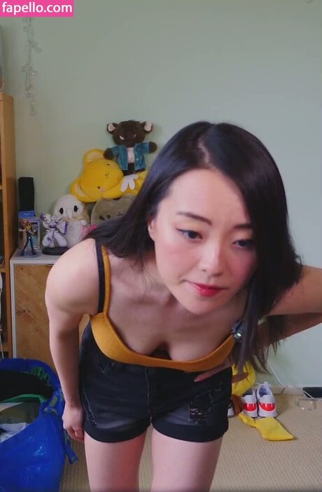 PotasticPanda erotic pornstar pictures