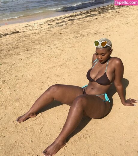 Jada Kingdom art actress pics