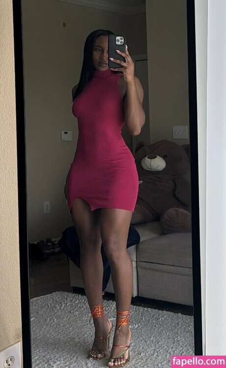 Tiara Howard porn star picture