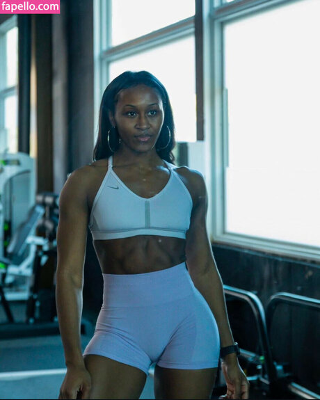 Tiara Howard erotic pornstar image