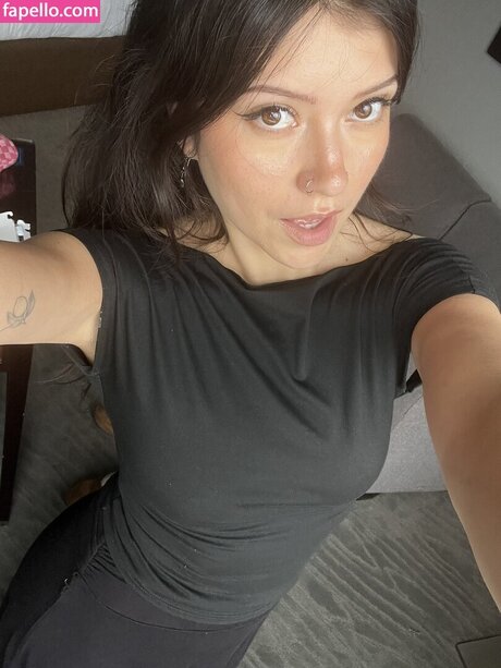 aygela star erotic images