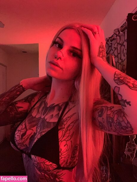 faithfitzy model hot pics
