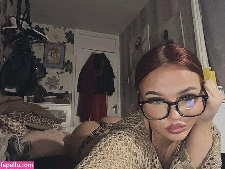 billiej x beautiful pornstar img