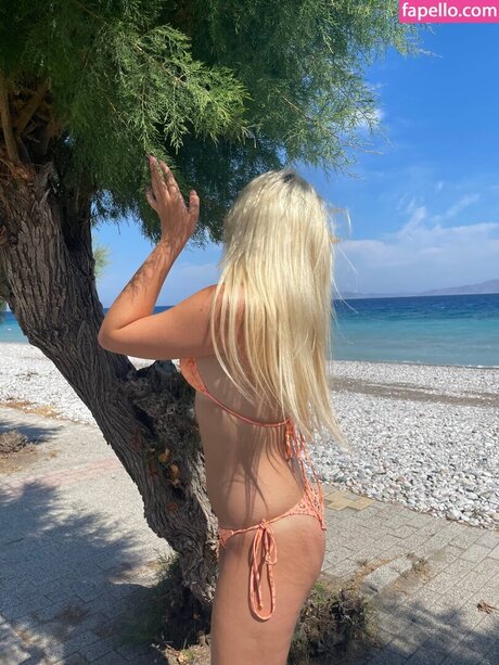 kitty xxx onlyfans beautiful xxx image