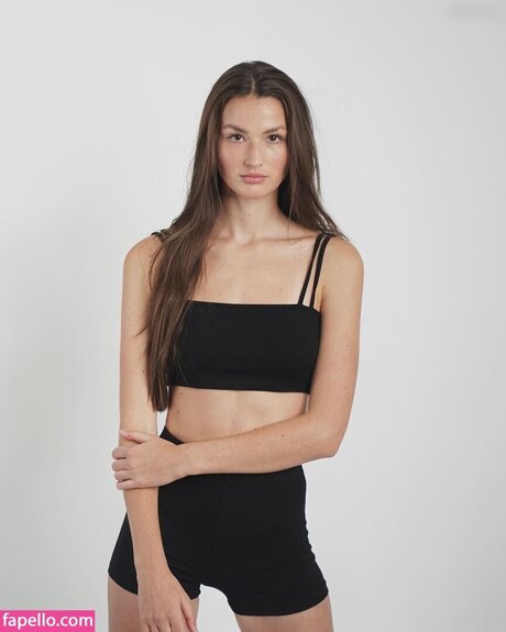 Aleandrafrerk erotic actress picture