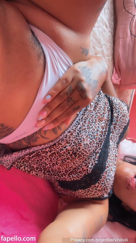 Vhiiiiviii hot model gallery