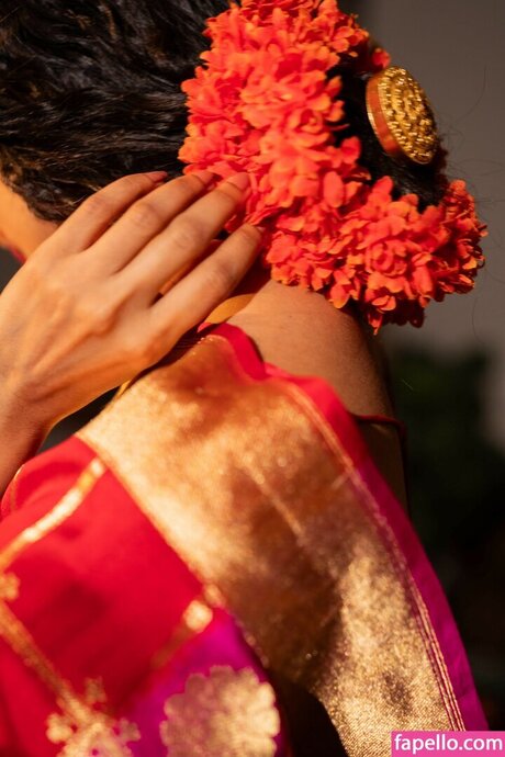 Malavika Mohanan star high quality galleries