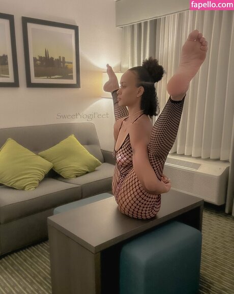 flexinikkii high quality pornstar pics