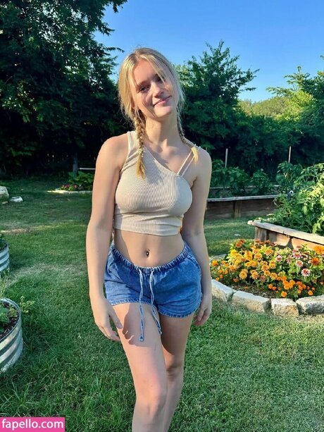 Mads Thompson Maddiiedee xxx actress pics