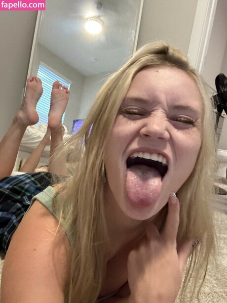 Mads Thompson Maddiiedee pornstar art img