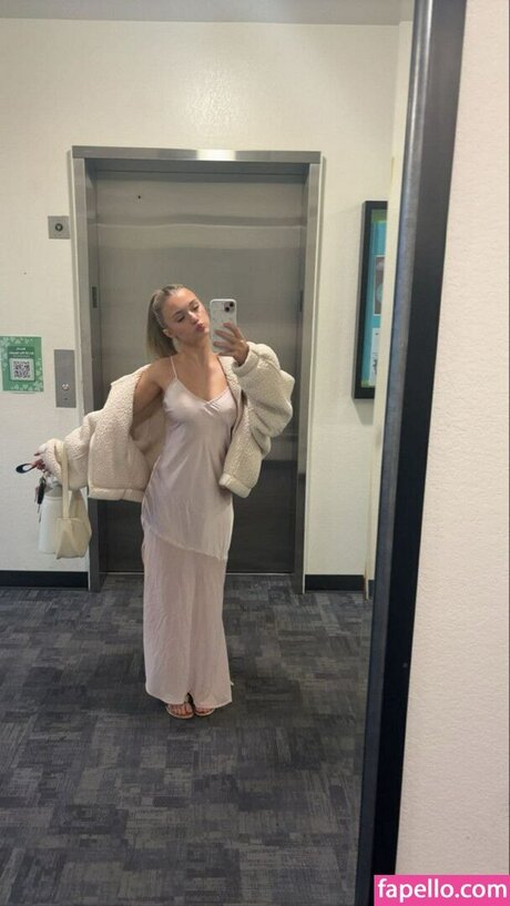 Mads Thompson Maddiiedee pornstar adult pic