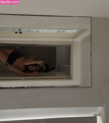 Celepamio model nudes photos