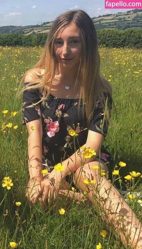 Chlo Matt model nudes pictures