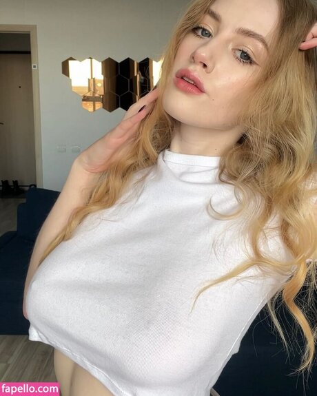 kittenyulia pornstar pretty galleries