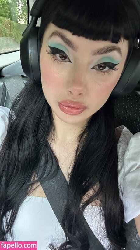 SweetSeverine pornstar hot pic
