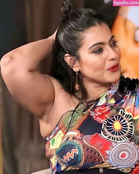 Kajol Devgn model top picture