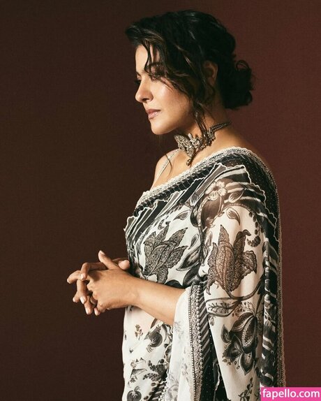 Kajol Devgn pornstar beautiful img