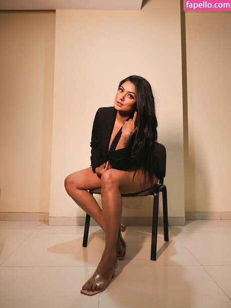 Twinkle Kapoor profile image