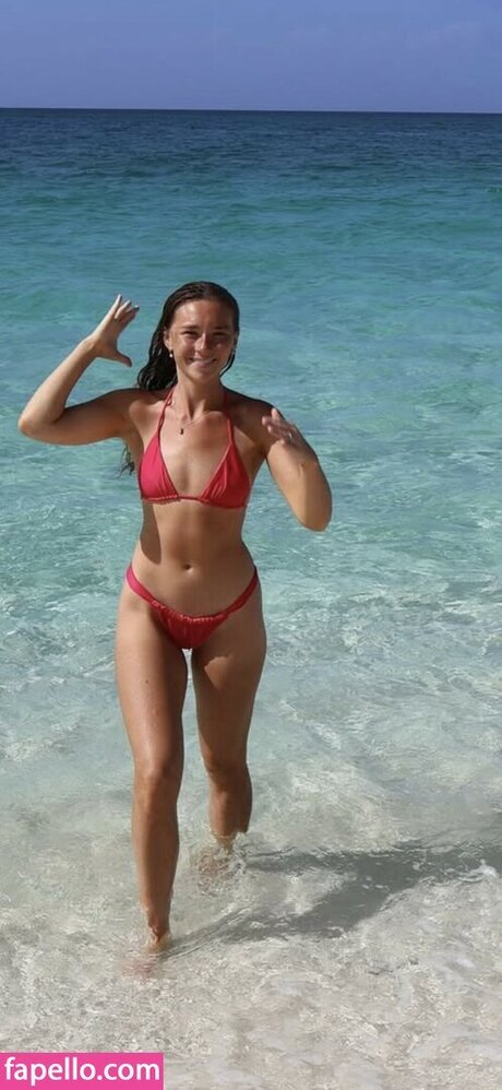 Monkette model top photos