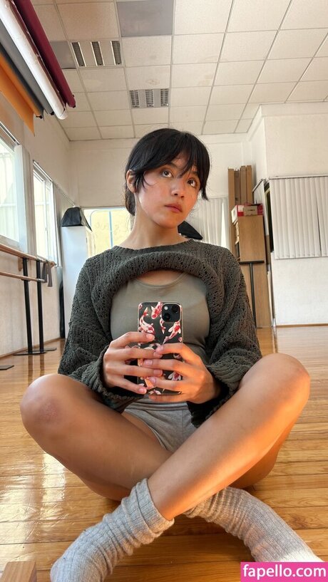 Om4ly naked model pics