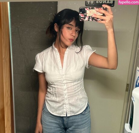 Om4ly model adult photos