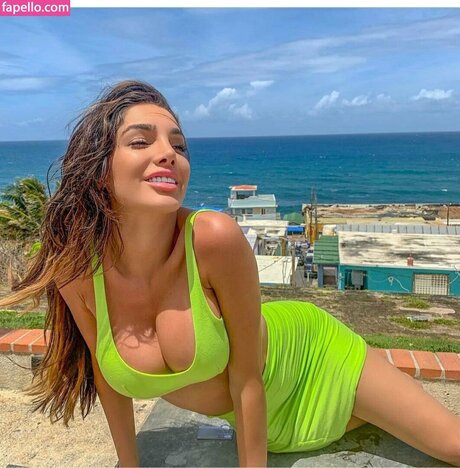 Luna Perez sex pornstar pic