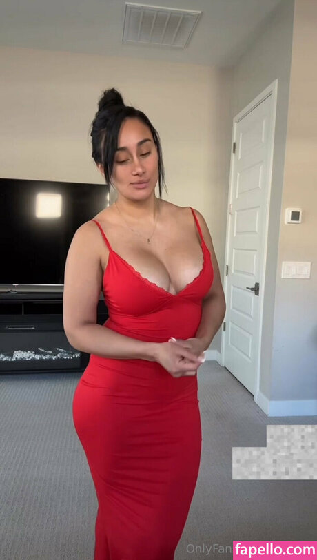 Katyvette hot model image