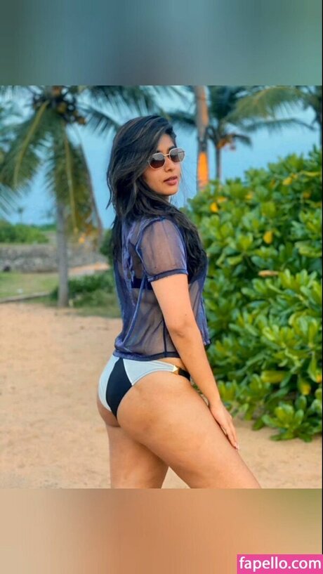 Nikita Sharma model free gallery