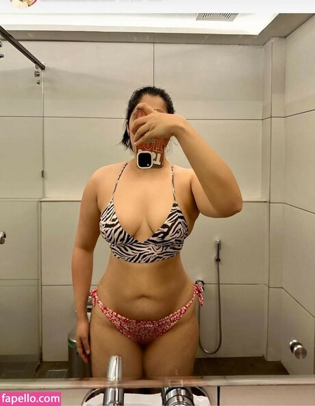Nikita Sharma star sex galleries