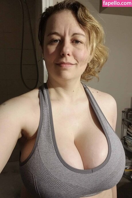 Bayesia Nash pornographic actress image