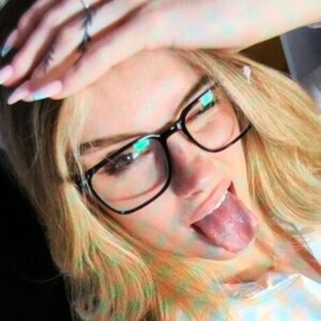 Lia Sikora erotic pornstar image