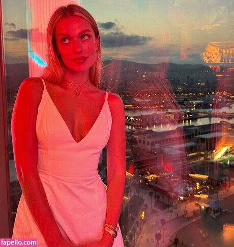 ideal onlyfans nude photos