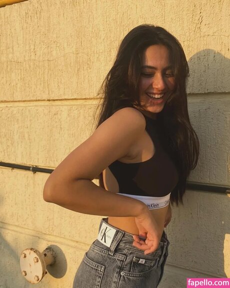 Reem Shaikh nude star archive